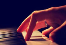 TA：阿森纳对葡体中锋约克雷斯兴趣浓厚，新总监贝尔塔非常欣赏他.